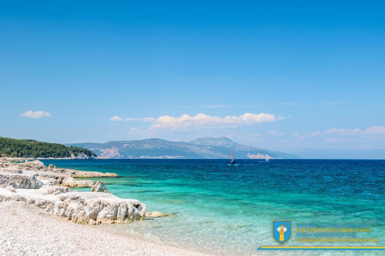 Yourcroatiaholiday - Villa With 6 Rooms Drenje  Екстер'єр фото