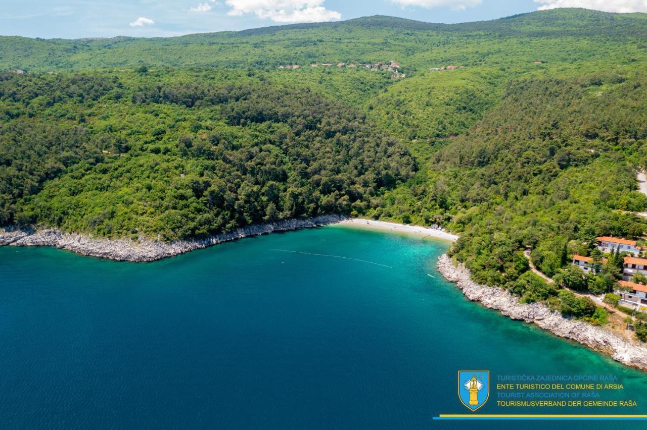Yourcroatiaholiday - Villa With 6 Rooms Drenje  Екстер'єр фото