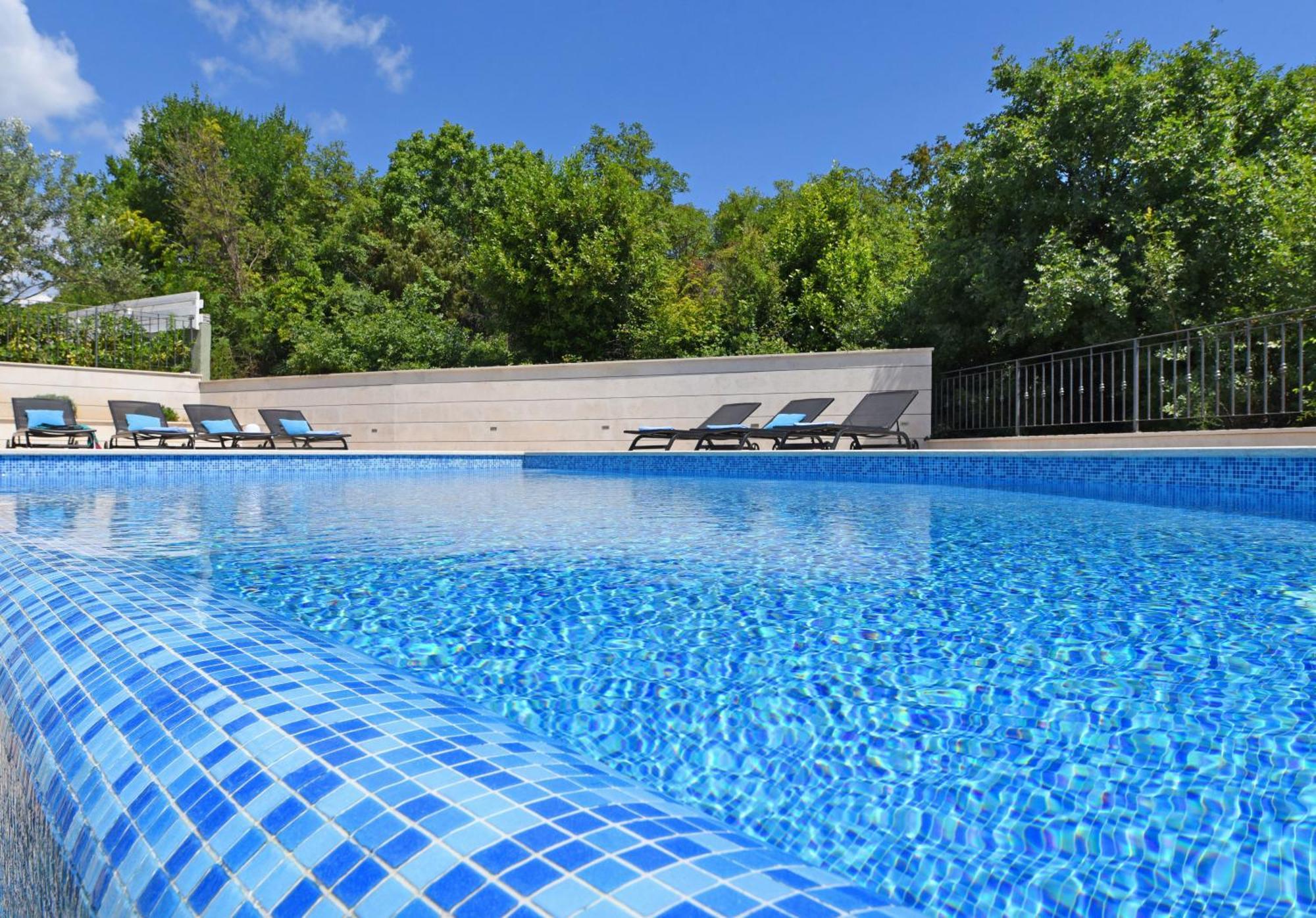 Yourcroatiaholiday - Villa With 6 Rooms Drenje  Екстер'єр фото